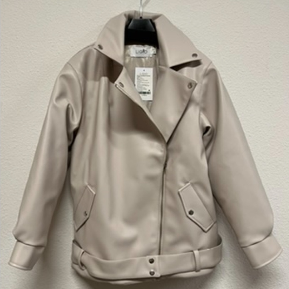 NWT Faux Leather lined warm Elegant Cream Women's Jacket M - Picture 4 of 4